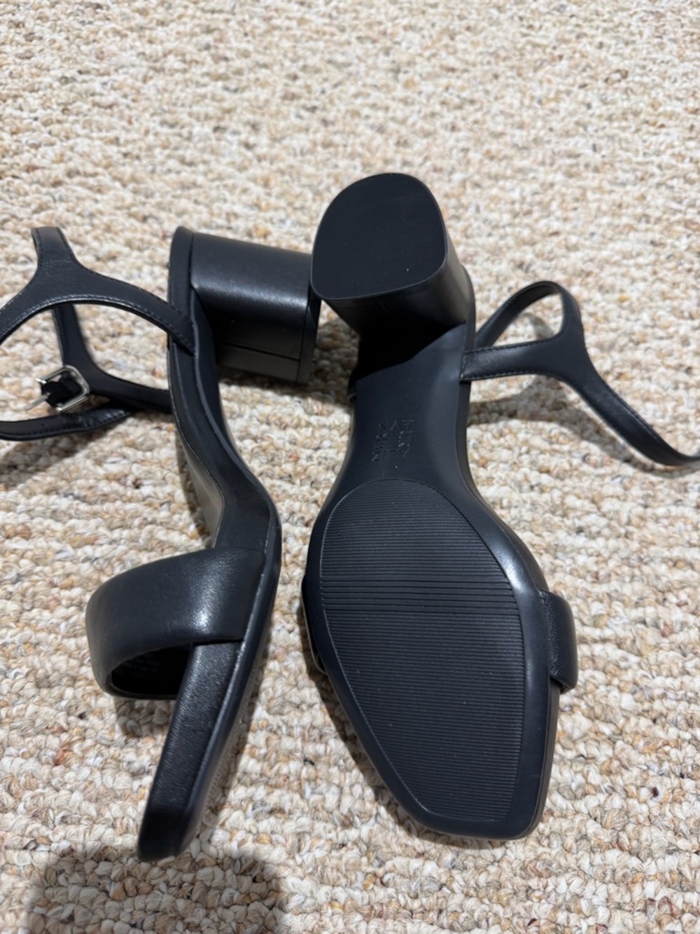 Naturalizer sandals - Picture 6 of 6